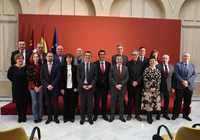 El presidente de Castilla-La Mancha firma un protocolo para el desarrollo de FENAVIN, inaugura un congreso de mayores y nuevas tecnologías y presenta la 'Ciudad Administrativa'