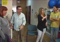 imagen de Matilde Hinojosa visita la Asociación de Enfermos de Esclerosis Múltiple de Ciudad Real Imagen: Matilde Hinojosa visita la Asociación de Enfermos de Esclerosis Múltiple de Ciudad Real